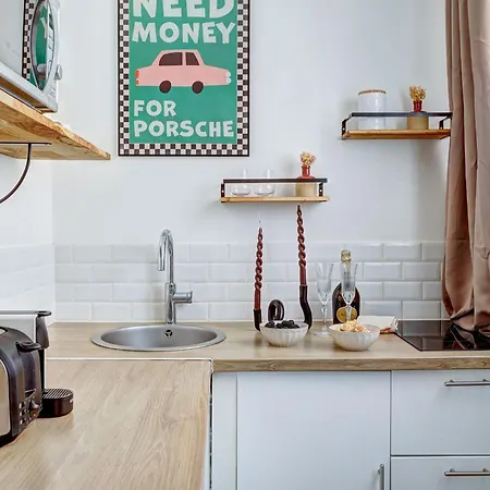Cosy Au Coeur De Pres Des Buttes-chaum Apartment Paris